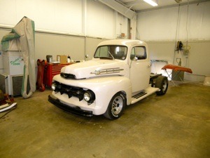1951 Ford F1 Truck - 002