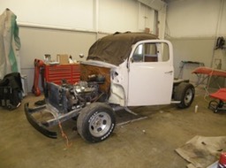 1951 Ford F1 Truck - 012